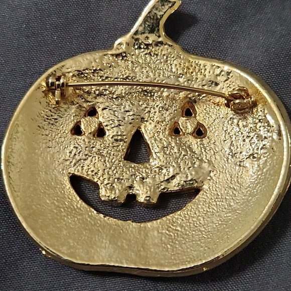 Enamel Brooch PUMPKIN orange for Halloween or Fall! Vintage - Picture 4 of 5
